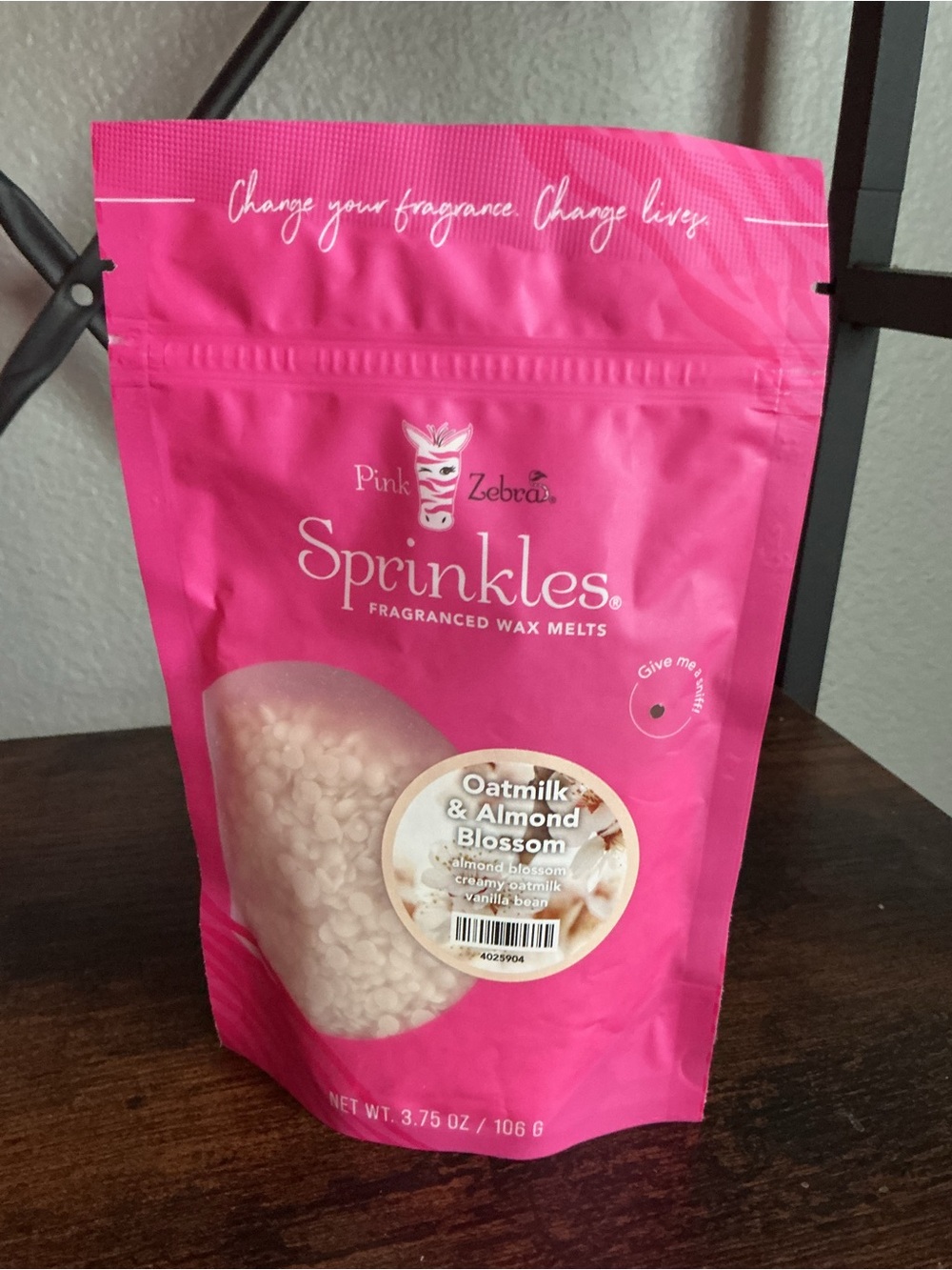 Pink Zebra Sprinkles Oat Milk & Almond Blossom Wax Melts